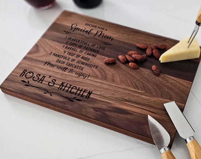 Personalized cutting board – "Recipe for Special Mom": Custom Engraved Kitchen Decor & Mom Gift for Mother's Day and Birthday