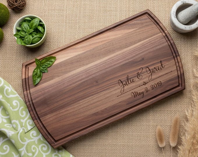Personalized cutting board, Custom cutting board, Engraved cutting board, Wedding gifts, Gifts for the couple, Christmas gifts