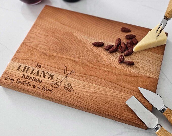Personalized Cutting Board for Mom – Custom Engraved Charcuterie Board, Every Spatula is a Wand – Unique Mother's Day Gift & Kitchen Decor