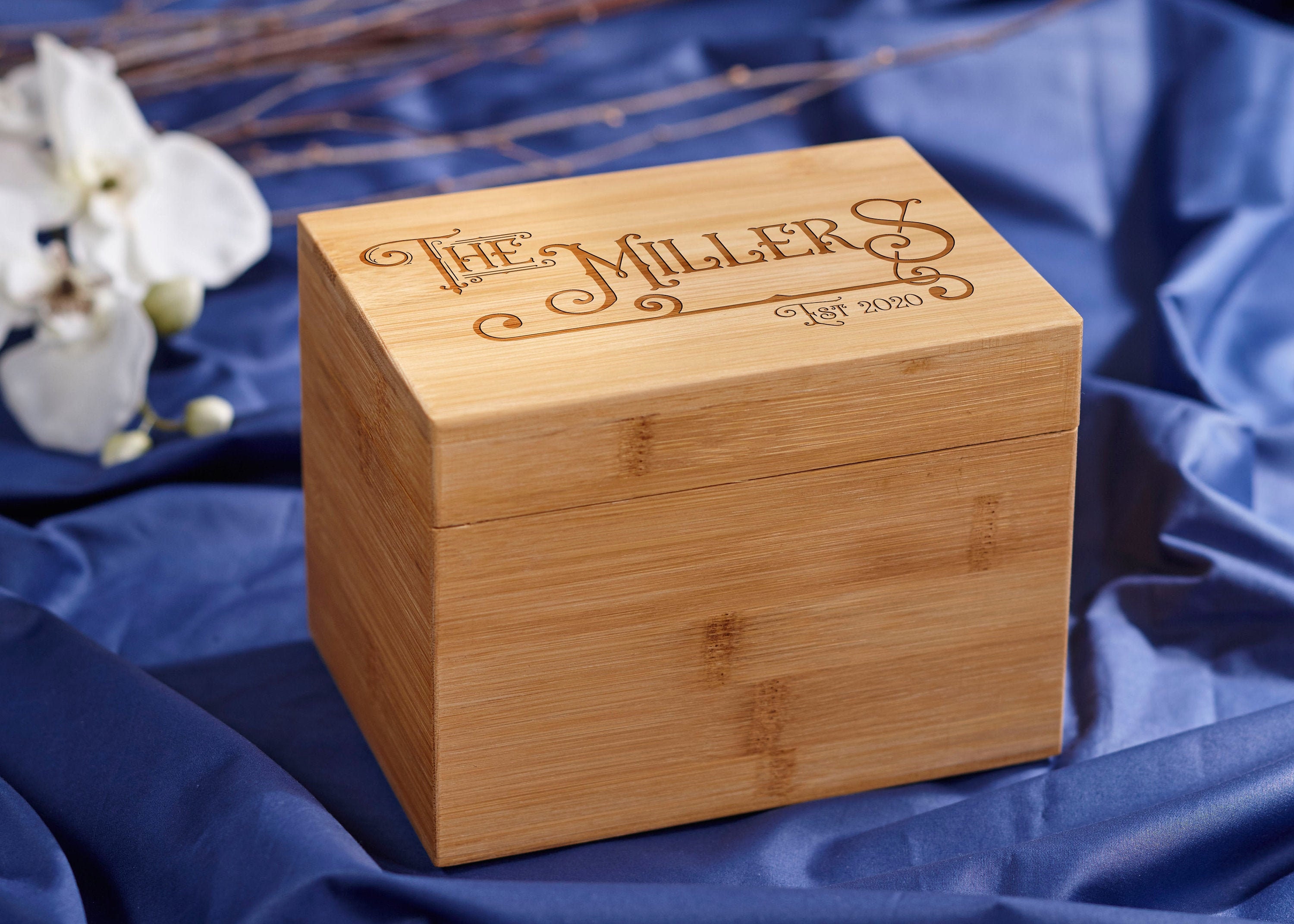 Personalized Recipe box, Custom Recipe Box, Family Gift, Engraved