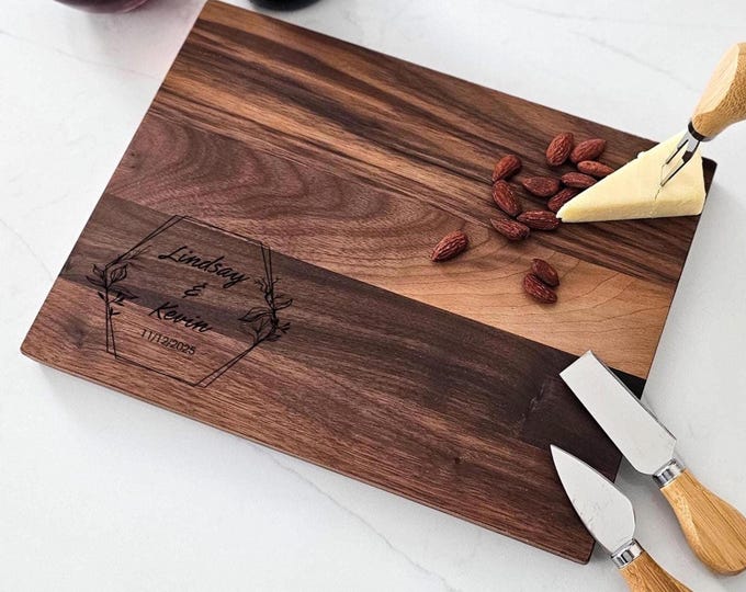 Personalized cutting board, Customized Charcuterie Board for couples, Housewarming Gift, Engagement Gift, Anniversary Gift, Hosting Gift