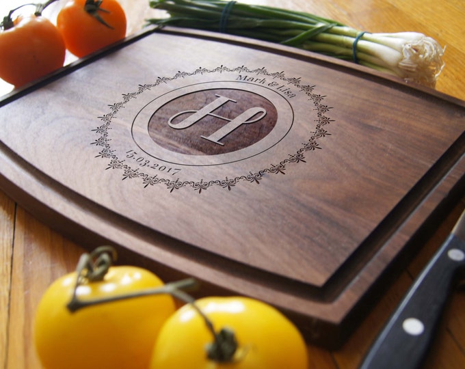 Personalized Cutting Boards, Engraved cutting board, housewarming gifts, wedding gift, Christmas gift