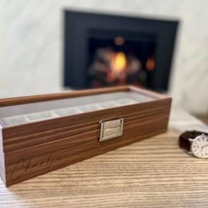 Boîte à montres gravée personnalisée - Boîtier en noyer plaqué de 6 montres pour homme, rangement personnalisé de la montre, cadeau idéal pour lui, cadeau de Noël