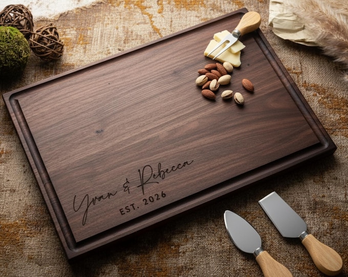Personalized cutting board – Modern Design: Custom Engraved for Wedding, Housewarming Gifts, Charcuterie Kitchen Decor & Keepsak