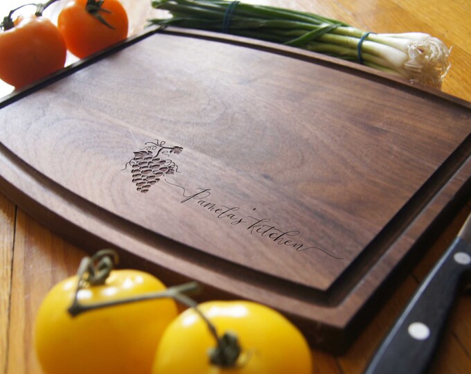 Personalized Cutting Boards, Engraved cutting board, housewarming gifts, wedding gift, Christmas gift