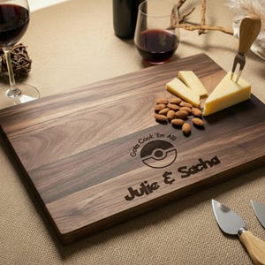 Personalized cutting board – Pokémon: Custom Engraved "Gotta Cook 'Em All!" in Pokémon Font with Couple Names & Date, Unique Gamer Gift zdjęcie 11