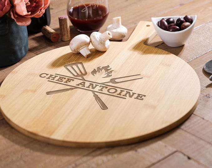 Personalized Pizza Board: Custom-Engraved Bamboo Pizza Peel | Unique Gift For Kitchen Decor, Pizzeria, Chef, Father's Day, Grandpa