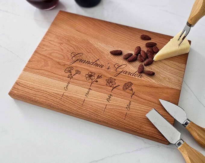 Personalized Charcuterie Board – Grandma's Flower Garden: Custom Engraved Cutting Board | Grandmother, Mother's Day, Birth Flowers Gift
