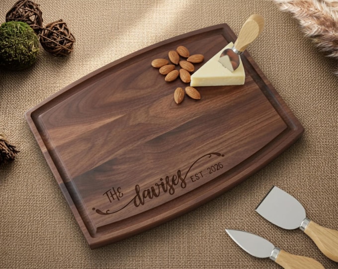 Personalized Cutting Board, Customized Housewarming Gift, Gift for Couples, Anniversary Gift, Wedding Gift, Engagement Gift, Hosting Gift
