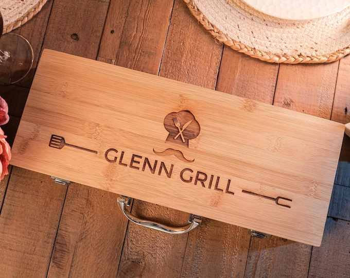Personalized Engraved BBQ Set – Customized Grill Master Tool Set in Bamboo Case for BBQ Lovers, Father’s Day, Grandpa, and Christmas Gifts