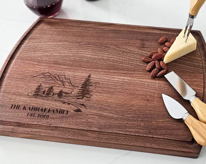 Personalized cutting board – Mountain, Trees & Road Design: Custom Engraved Scenic Gift for Nature Lovers, Cabin Decor and Woodland Wedding