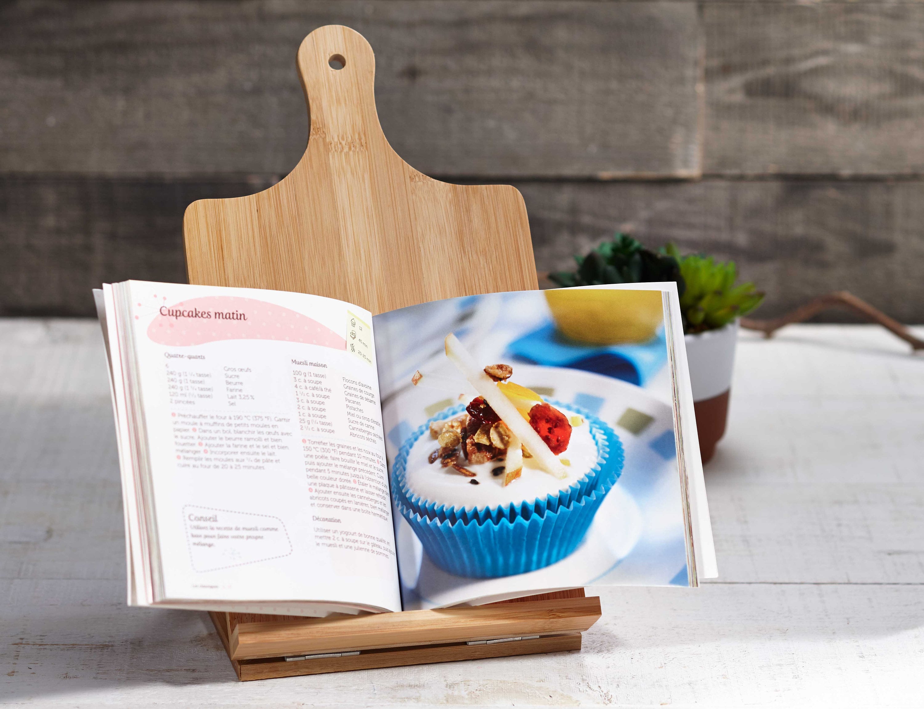 Personalized Bamboo iPad and Recipe HoldersThe Perfect Family Gift, iPad and cookbook stand