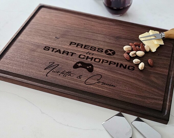 Personalized Cutting Board – Gamer Couple: Custom Engraved Charcuterie Board For Gaming Enthusiasts | Fun Gift For Anniversary, Wedding, etc