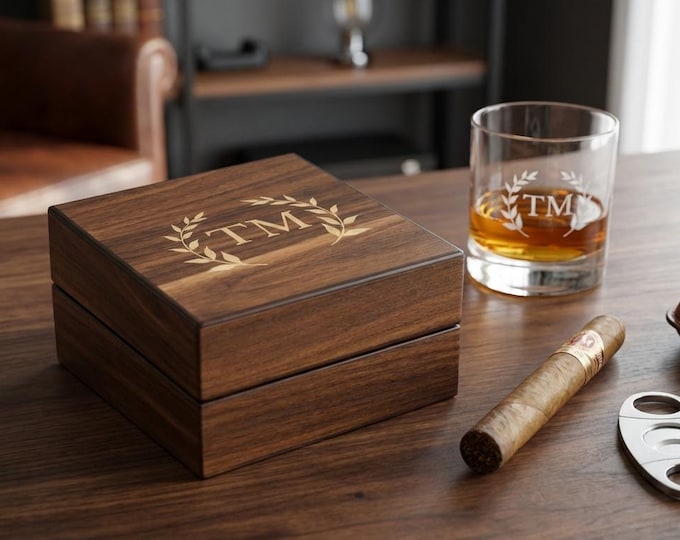 Personalized Cigar Ashtray with Cutter — Folding Engraved Wooden Ashtray Gift Set - Gift For Him