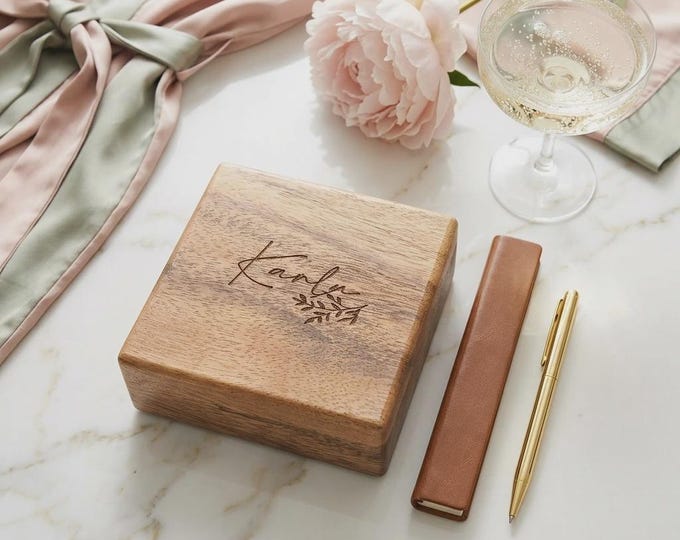 Custom Engraved Jewelry Box – Personalized Gift for Bridesmaids, Weddings, Christmas, Mother’s Day & More
