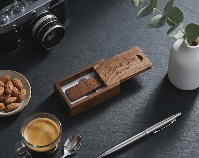 Personalized 32GB Wooden USB and Engraved Box, Custom Wedding Flash Drive Set