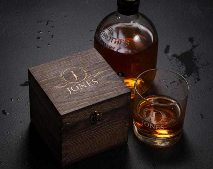 Personalized Whiskey Glass, Groomsmen Gift, Custom Rocks Glass, Engraved Glass, Scotch Glasses, Monogram Whiskey Glass, Best Man Gift