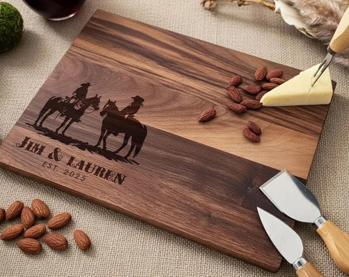Personalized Cutting Board – Cowboy & Cowgirl with Horse: Custom Engraved Charcuterie Western Kitchen Decor, Gift for Him and Her