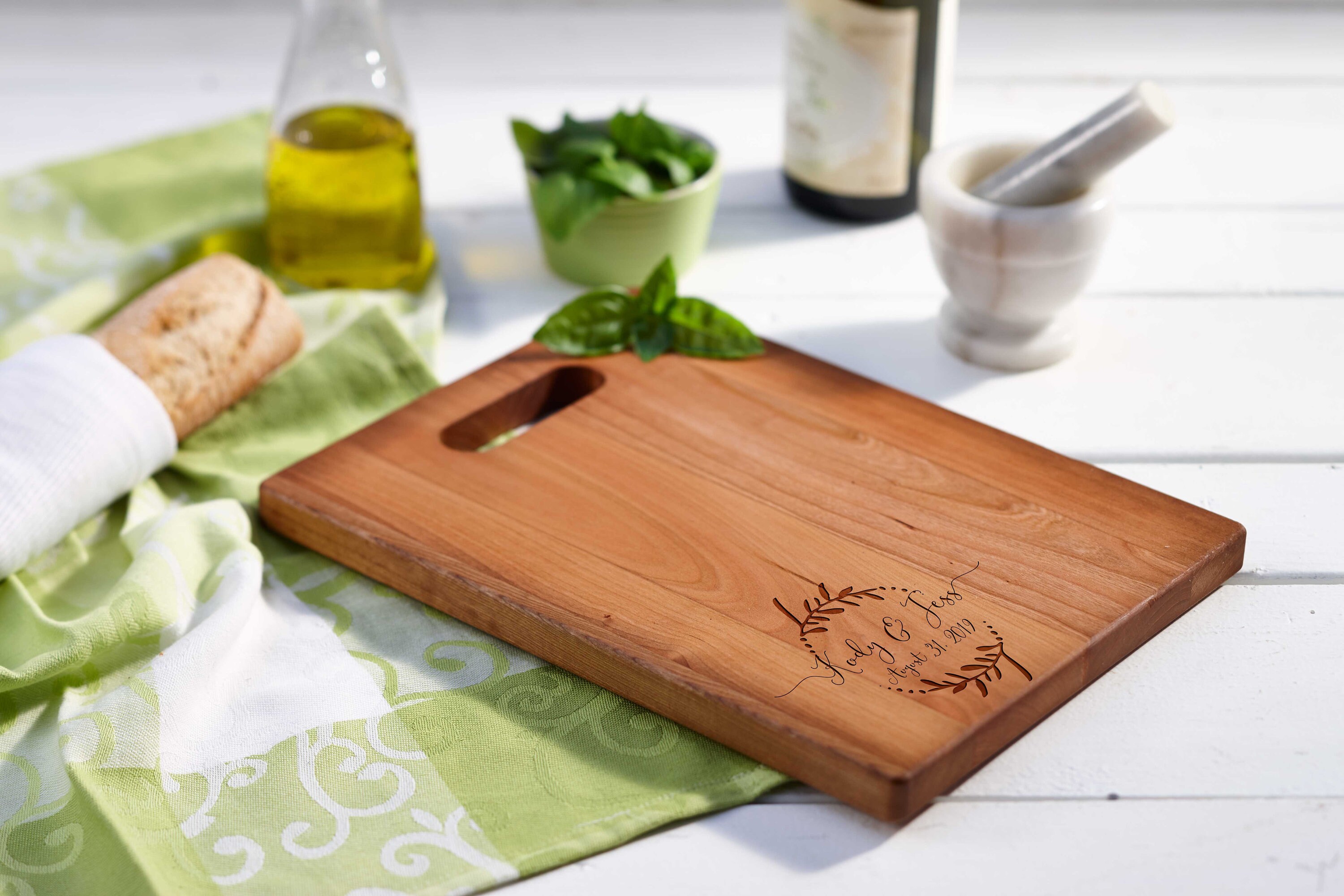Personalized cutting board, Custom cutting board, Engraved cutting