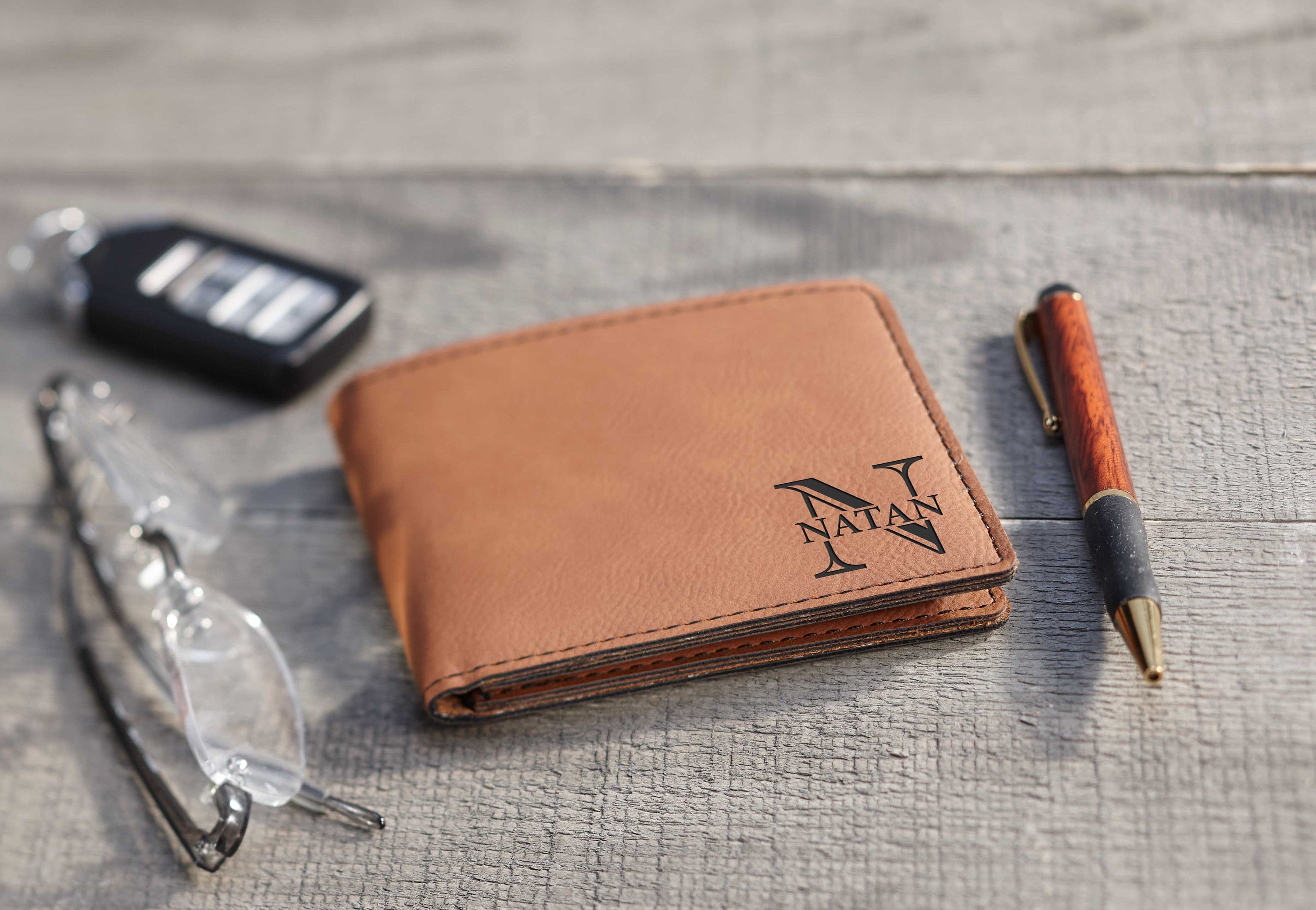 Customized Leather Wallets for Men
