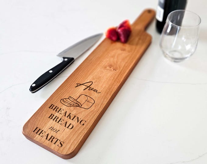 Personalized Cutting Board – "Breaking Bread, Not Hearts": Custom Engraved Bread Board, Quirky Gift for Birthday, Housewarming, Chefs, Cooks