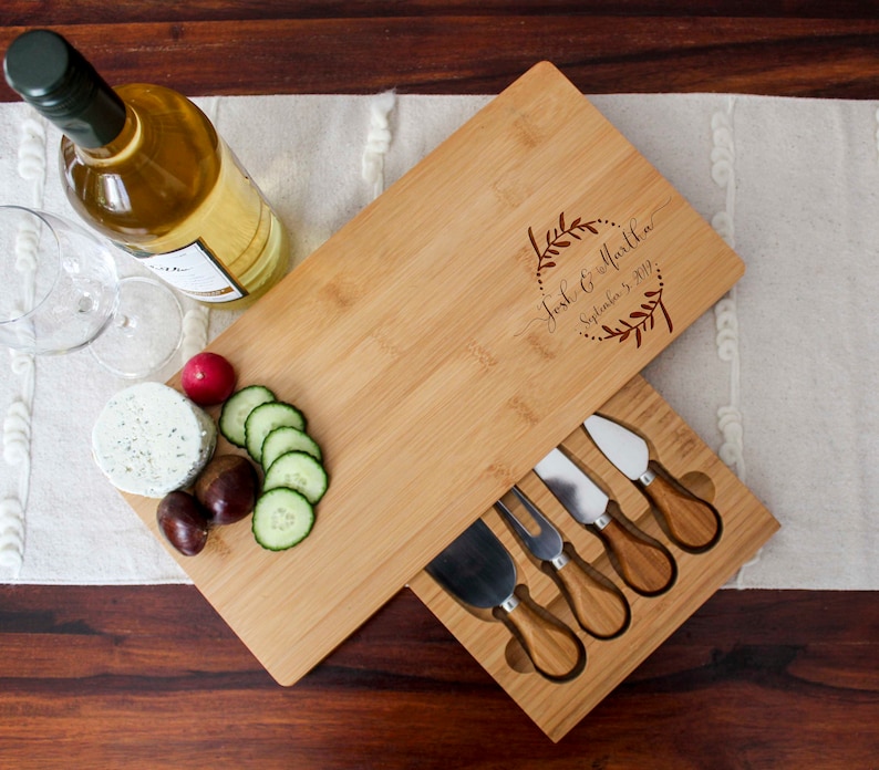 Personalized cheese board set, Custom cheese board set, Engraved cutting board, Wedding gifts, Gifts for the couple, Christmas gifts image 2