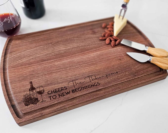 Personalized cutting board – Wine-Themed: Custom Engraved Housewarming Gift, Wedding & Realtor Closing Gift, Unique Charcuterie Board
