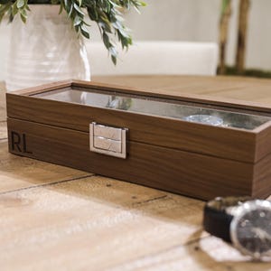 Boîte à montres gravée personnalisée - Boîtier en noyer plaqué de 6 montres pour homme, rangement personnalisé de la montre, cadeau idéal pour lui, cadeau de Noël