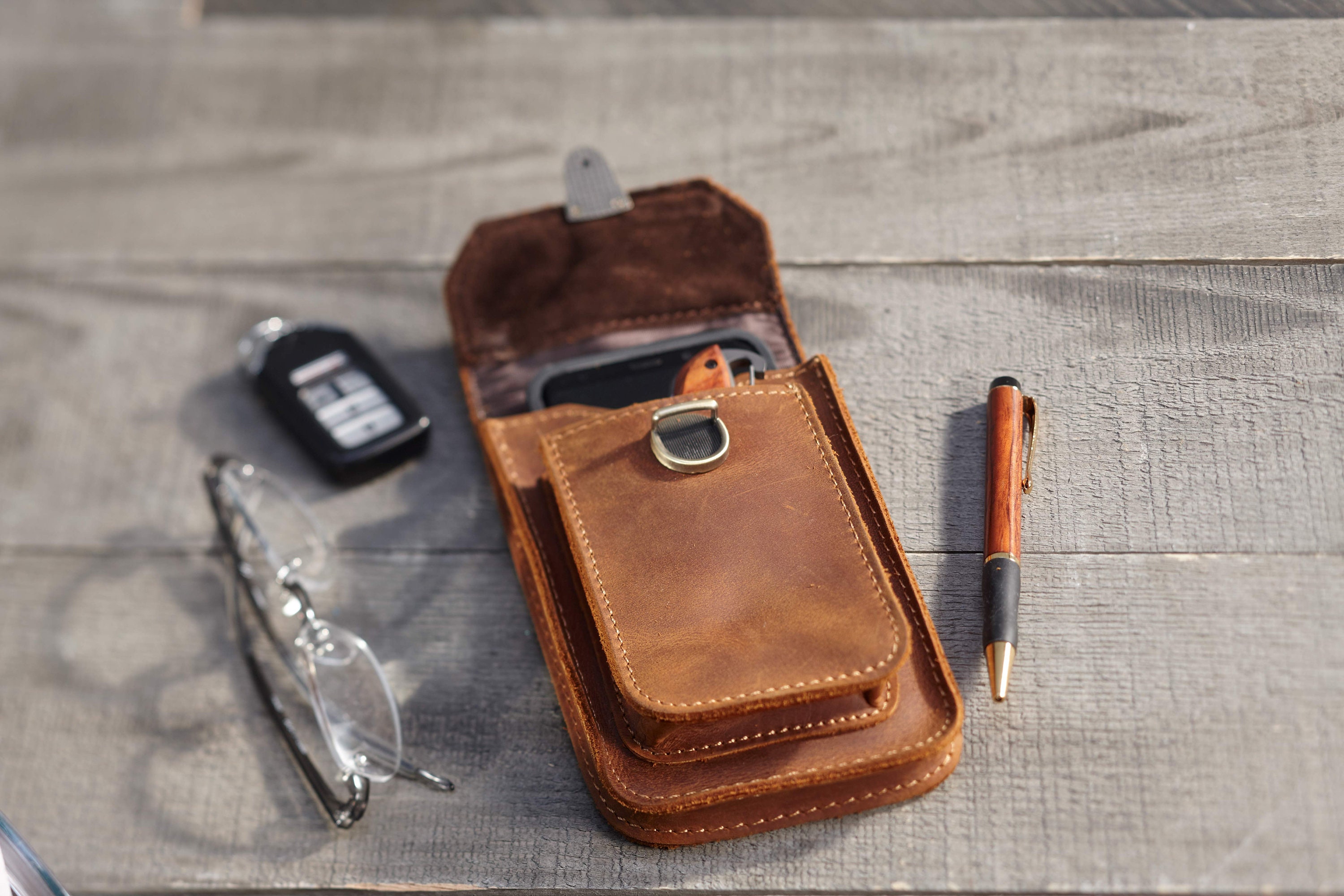 Personalized Belt Cell Phone Case, Vertical Leather Cell Phone Case,Fathers day gift, Distressed