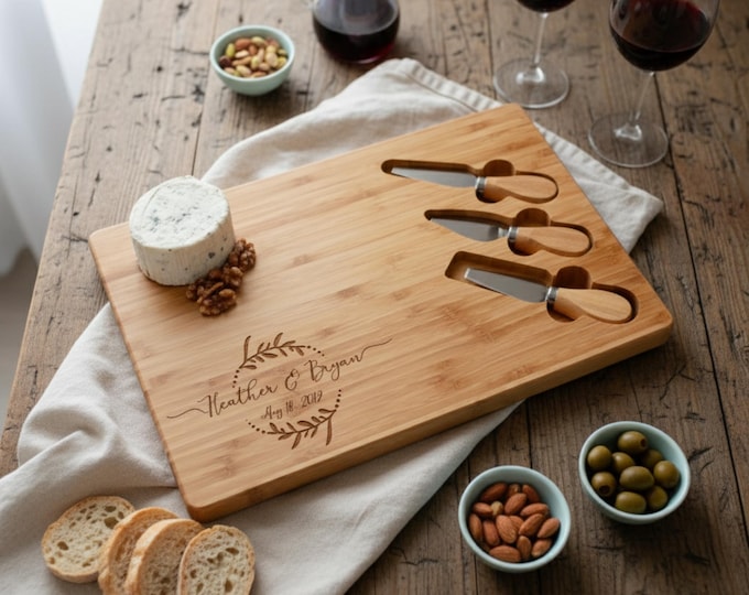 Personalized cheese board set, Custom cheese board set, Engraved cutting board, Wedding gifts, Gifts for the couple, Christmas gifts
