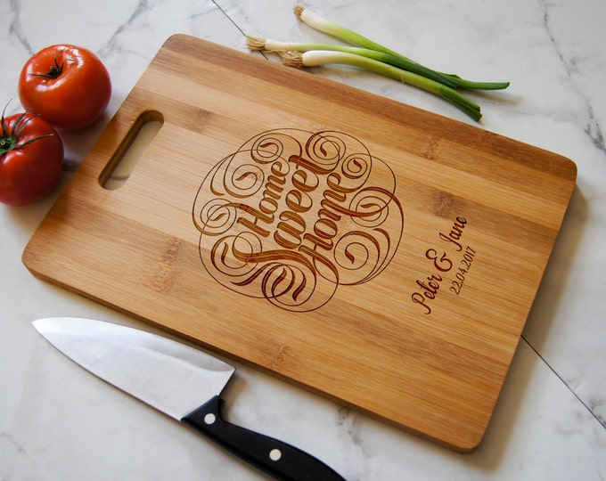 Personalized Cutting Board with handle, Engraved cutting board, Bamboo cutting board, Wedding gift, Customized cutting board, Christmas gift