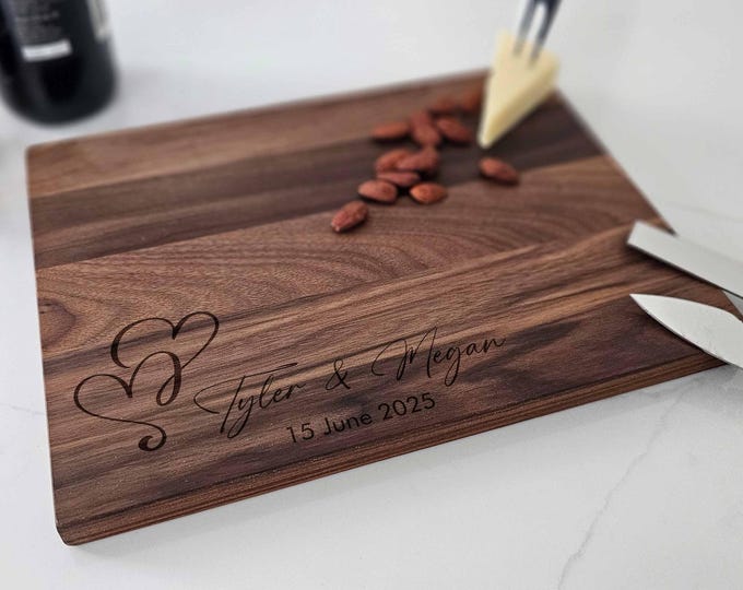 Personalized cutting board – Wedding Gift: Custom Engraved Charcuterie Board for Bridal, Housewarming, Birthday & New Home