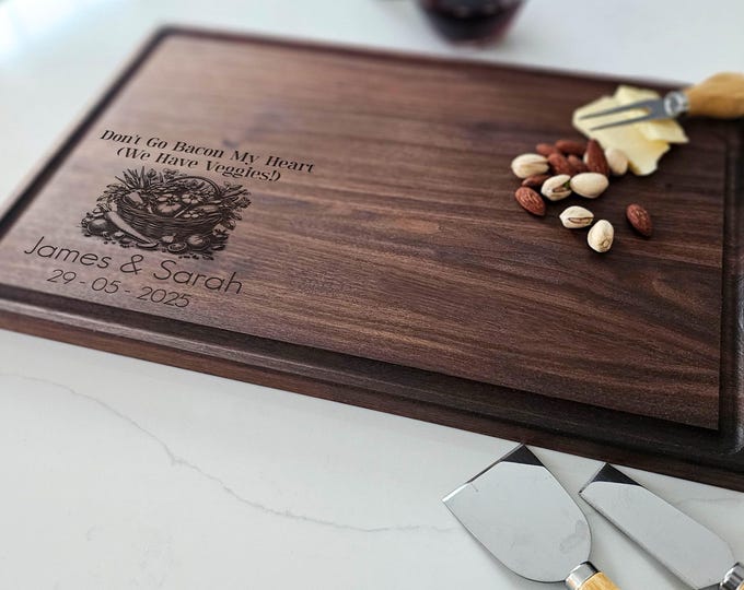 Personalized Cutting Board – Vegetable Themed: Custom Engraved Charcuterie Board, Farmers Market, Healthy Couple, Vegetarian Gift