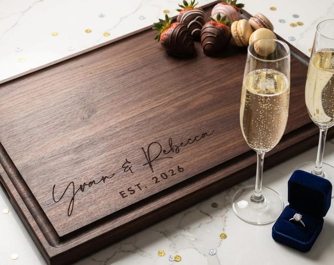 Personalized cutting board – Modern Design: Custom Engraved for Wedding, Housewarming Gifts, Charcuterie Kitchen Decor & Keepsak
