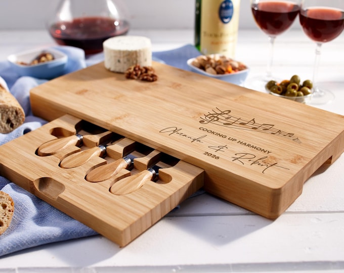 Personalized Charcuterie Board – Music-Lover Couple: Custom Engraved Bamboo Cutting & Serving Board, Housewarming, Musical Note, Couple Gift