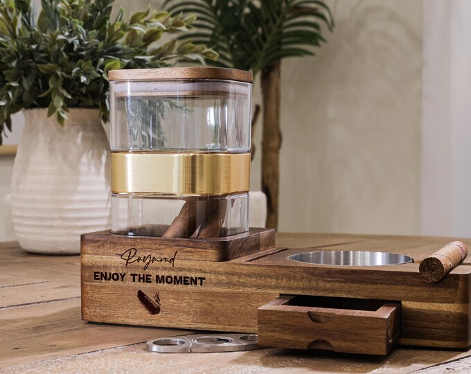 Personalized Cigar Ashtray and Humidor Set - Gift for Men: Customized Smoking Accessories Gift for Husband, Boyfriend, Father's Day