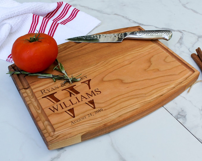 Personalized Cutting Boards, Engraved cutting board, Juice groove cutting boards, housewarming gifts, wedding gift, Christmas gift