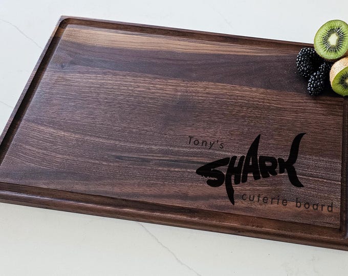Personalized Charcuterie Board – Shark Design: Custom Cutting Board | Fun Gift for Shark Lovers, Hosting, Kitchen Decor, Present for Chefs