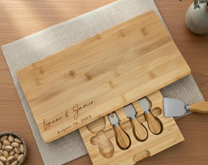 Personalized cheese board set: Couples Gift, Charcuterie Board Set, Wedding gift, Engagement Gift, Housewarming Gift, Anniversary Gift