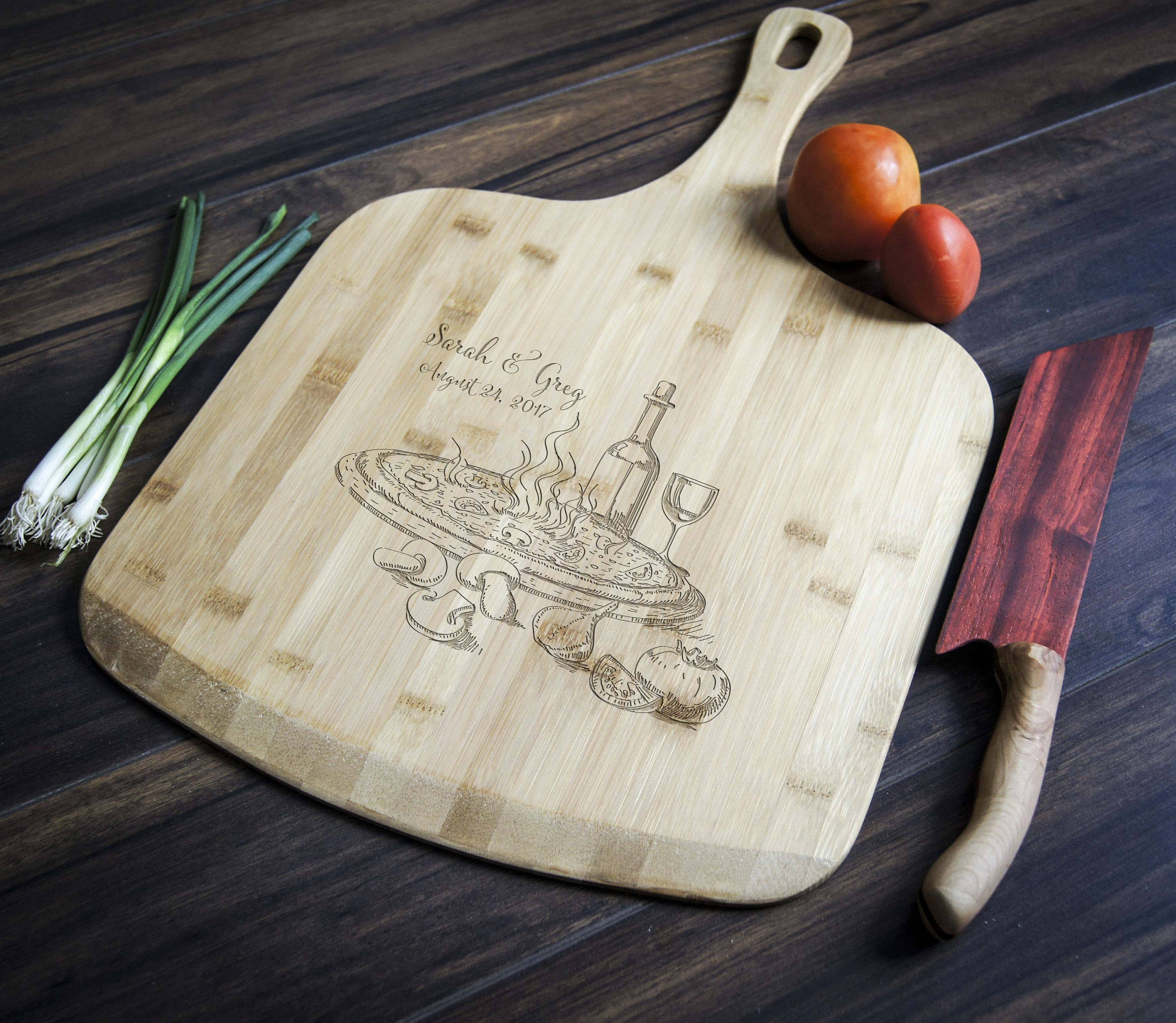 Personalized pizza board, custom pizza peel, engraved pizza board