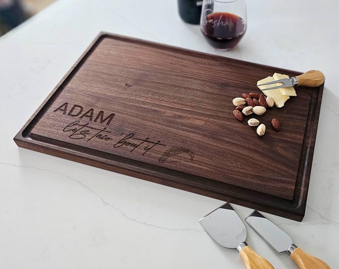 Personalized cutting board – "Let's Taco 'Bout It" with Name: Custom Engraved Charcuterie Board, Quirky Gift for Taco Lovers, Foodies, Chefs