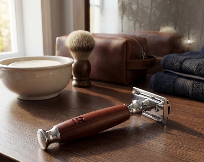 Personalized Safety Razor with Sandalwood Handle, Custom Engraved Double Edge Shaving Tool
