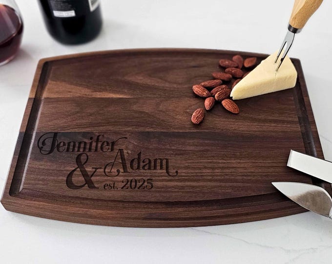 Personalized cutting board – Couples’ Signature: Custom Engraved with Names & Special Date, Unique Wedding, Engagement and Anniversary Gift