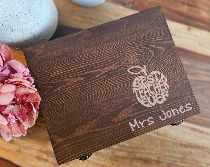 Personalized wooden gift box, Engraved Teacher Appreciation Trinket Box, Customized Rustic Keepsake Memory Box, Gift For Her - Apple Theme