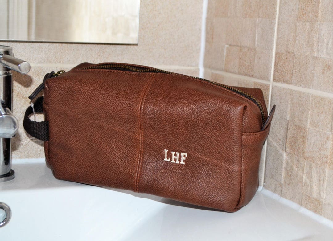 Personalised Wash Bag for Men, Best Man Gift, Men's Dopp Kit, Men's ...