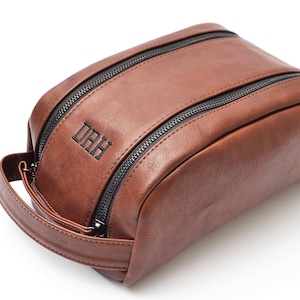 Trousse de toilette cadeau garçon d'honneur, cadeau garçon d'honneur personnalisé trousse de toilette pour homme, kit Dopp pour homme, trousse de toilette dôme cadeau garçon d'honneur, cadeau BestMan, cadeau homme