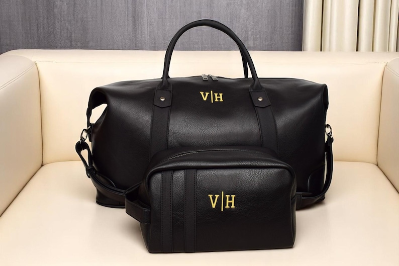 Black travel bag, Duffle bag, cabin bag for men with wash bag set.