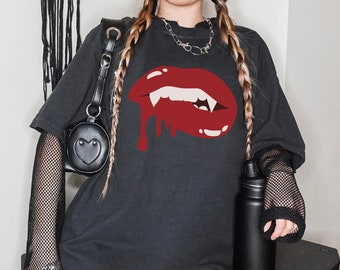 Comfort Colors Vampire Lips Shirt Halloween Vampire Shirt Sexy Vampire Shirts for Her Vampire Halloween Shirt Women Vampire Tee Fall Autumn
