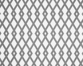 Dekorationstyg på metervara - Graphic Fret Greystone - av Robert Allen