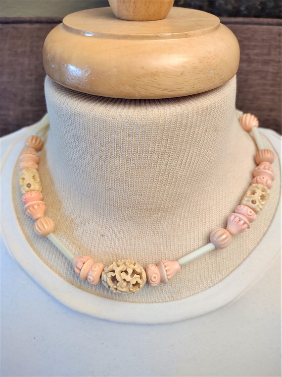Antique Galalith Pink and Cream Bead Choker Neckla